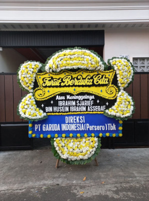 Papan Bunga Duka di Ngrayun