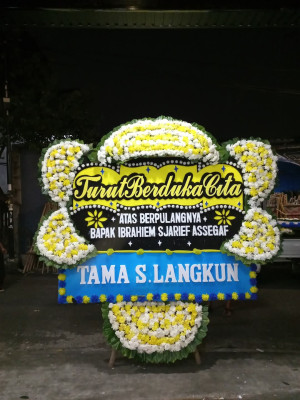 Papan Bunga Duka di Ngrayun